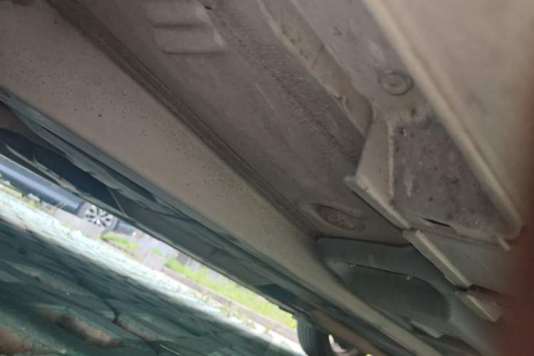 Used Lexus ES 2014 300h Elite Edition Chassis Front Left