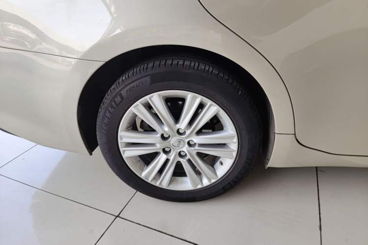 Used Lexus ES 2014 250 Elite Edition Right Rear Wheel Hub