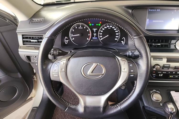 Used Lexus ES 2014 250 Elite Edition Steering Wheel