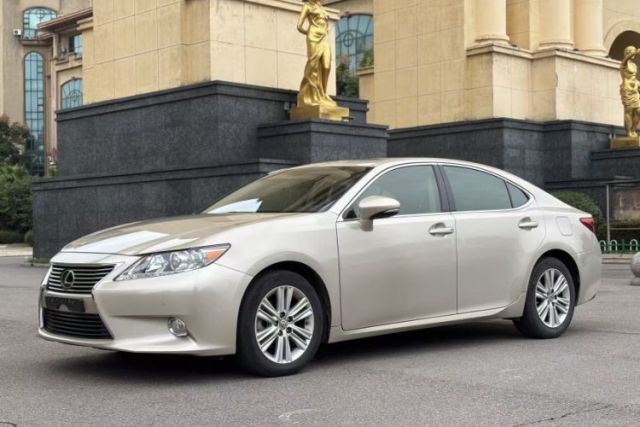 Used Lexus ES 2014 250 Elite Edition