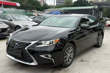 Used Lexus ES 2015 300h Comfort Edition
