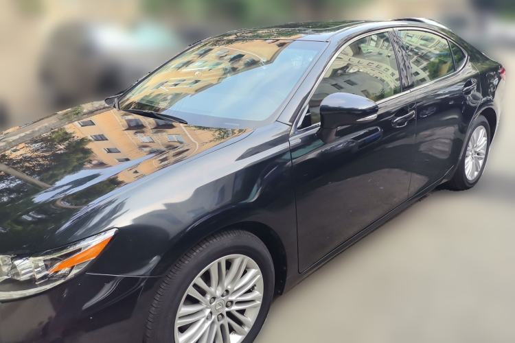 Used Lexus ES 2015 200 Comfort Edition Guazi used car, China used car export, Used car for sale, Used  cars, Cheapest cars for sale