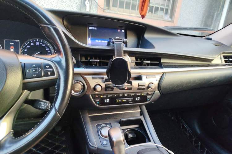 Used Lexus ES 2015 200 Elite Edition Audio And AC Panel