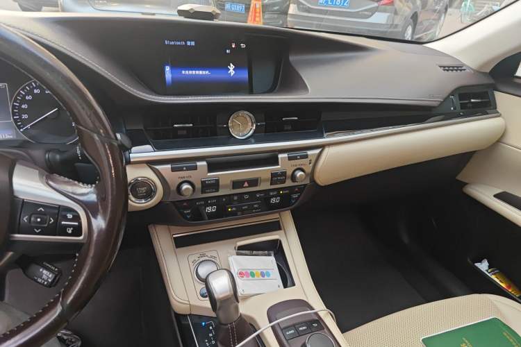 Used Lexus ES 2015 200 Elite Edition Audio And AC Panel