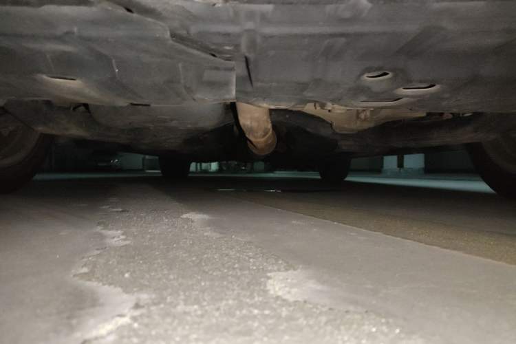 Used Lexus ES 2015 300h Comfort Edition Chassis Front