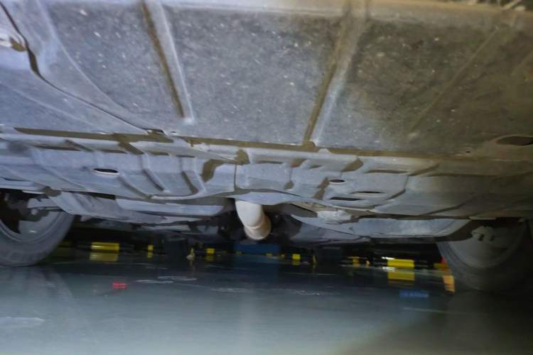 Used Lexus ES 2015 300h Comfort Edition Chassis Front