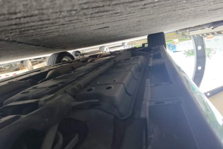 Used Lexus ES 2015 250 Elegant Edition Chassis Rear Left