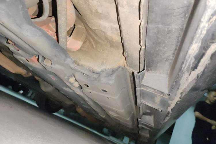 Used Lexus ES 2015 300h Comfort Edition Chassis Rear Right