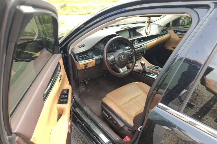 Used Lexus ES 2015 200 Elite Edition Driver Seat