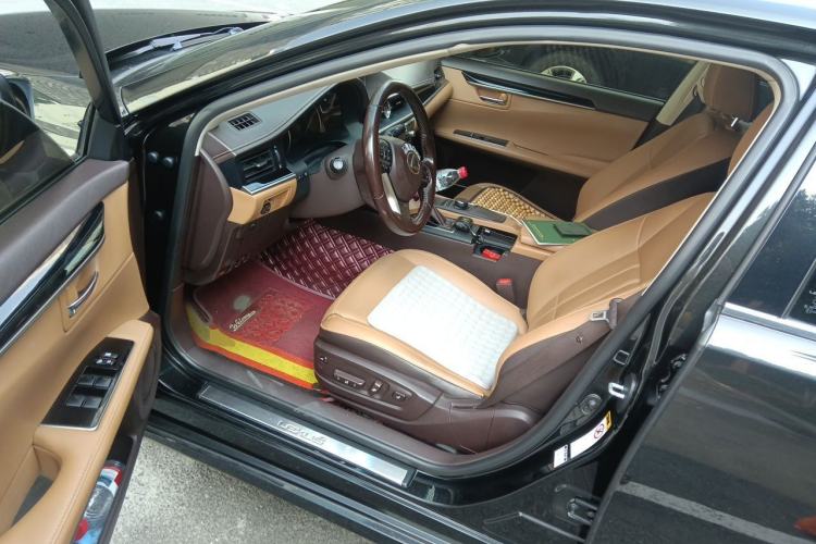 Used Lexus ES 2015 200 Elite Edition Driver Seat