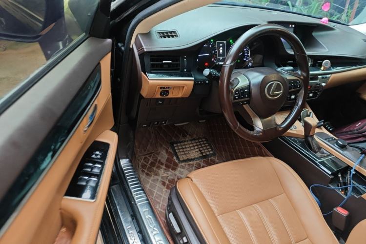 Used Lexus ES 2015 200 Elite Edition Driver Seat
