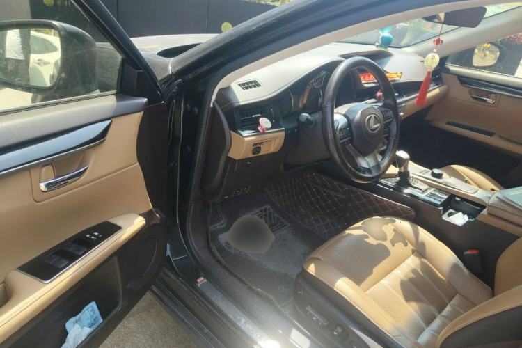 Used Lexus ES 2015 200 Elite Edition Driver Seat