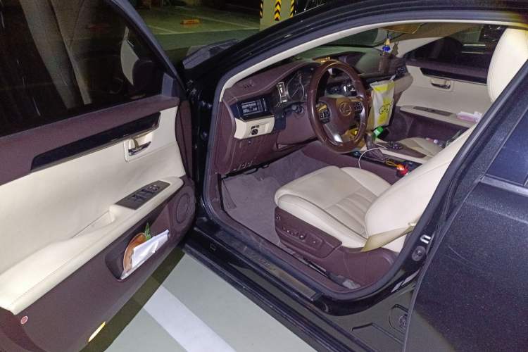 Used Lexus ES 2015 200 Elite Edition Driver Seat