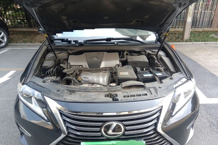 Used Lexus ES 2015 200 Elite Edition Engine Bay