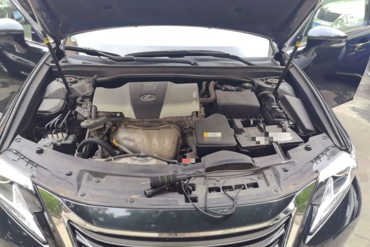 Used Lexus ES 2015 200 Comfort Edition Engine Bay