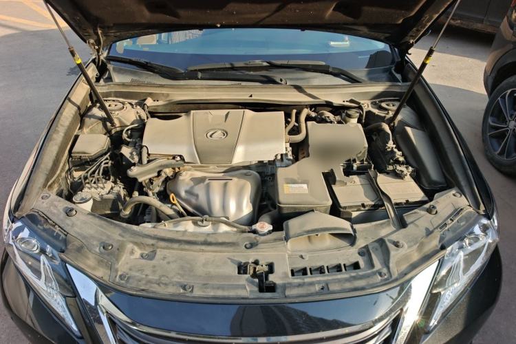 Used Lexus ES 2015 200 Elite Edition Engine Bay