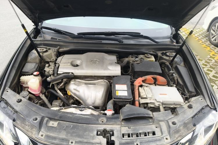 Used Lexus ES 2015 300h Luxury Edition Engine Bay