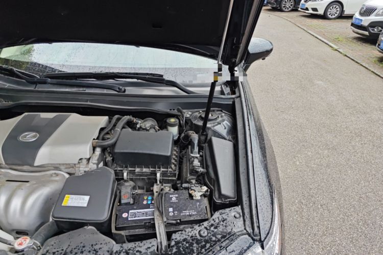 Used Lexus ES 2015 200 Elite Edition Engine Bay Left