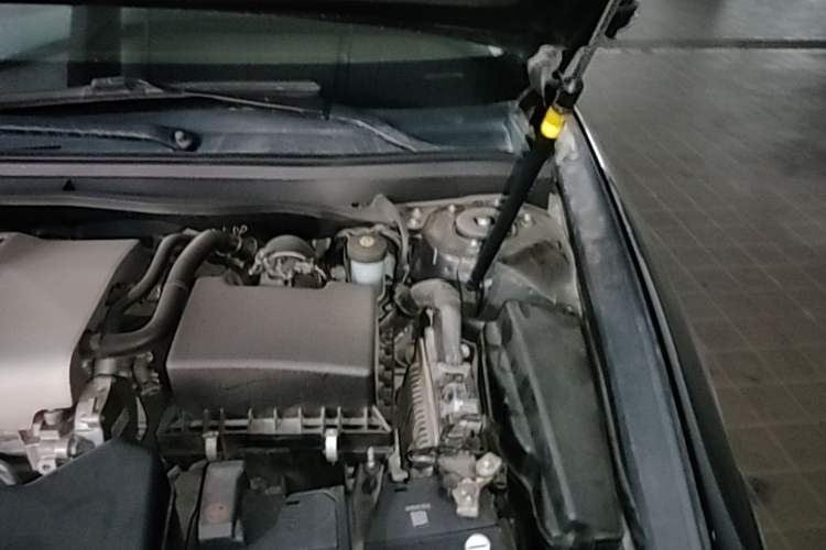 Used Lexus ES 2015 200 Elite Edition Engine Bay Left