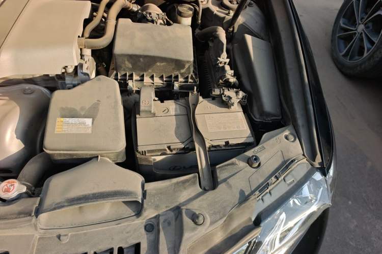 Used Lexus ES 2015 200 Elite Edition Engine Bay Left