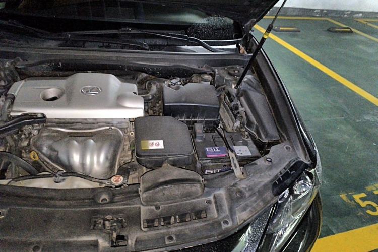 Used Lexus ES 2015 250 Elegant Edition Engine Bay Left