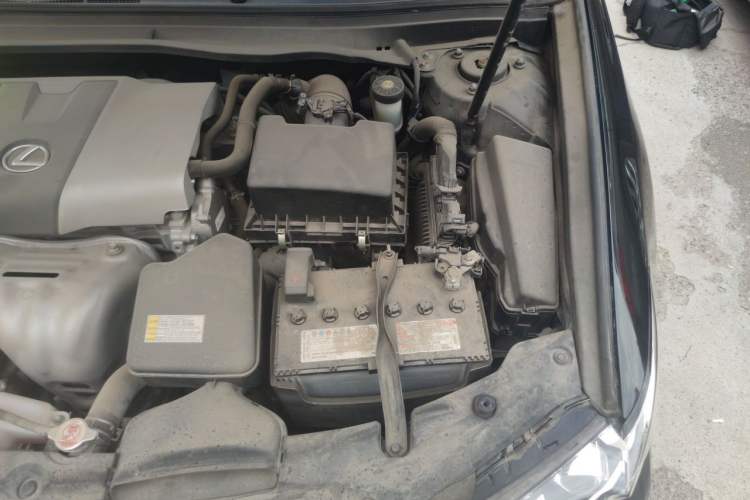 Used Lexus ES 2015 200 Elite Edition Engine Bay Left