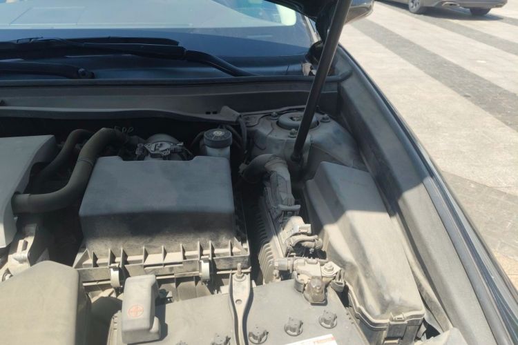 Used Lexus ES 2015 200 Elite Edition Engine Bay Left