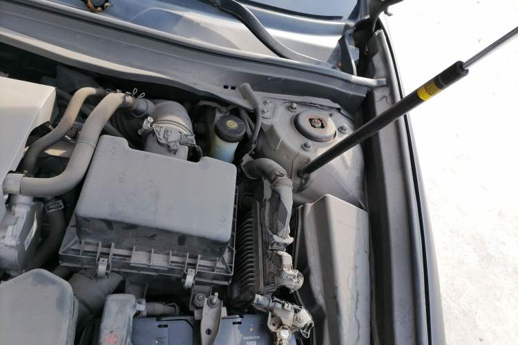Used Lexus ES 2015 200 Elite Edition Engine Bay Left