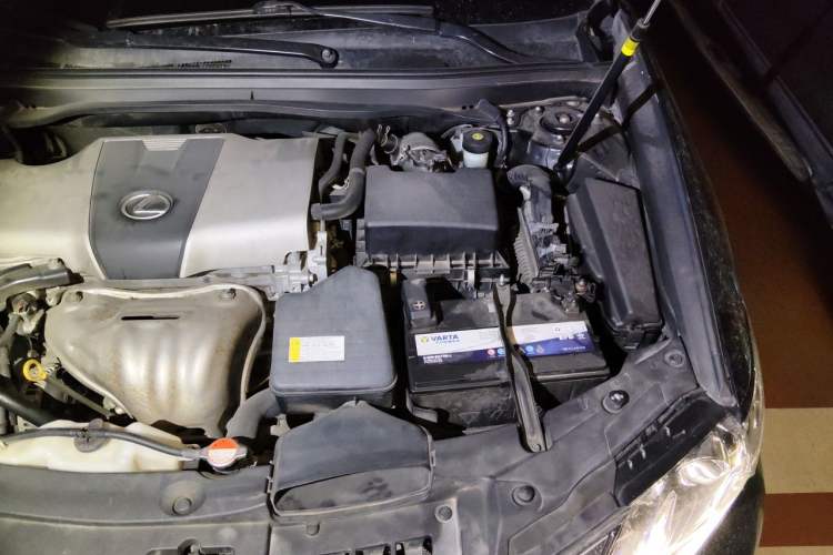 Used Lexus ES 2015 200 Elite Edition Engine Bay Left