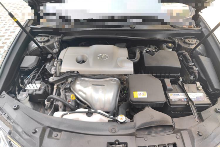 Used Lexus ES 2015 250 Elegant Edition Engine Bay