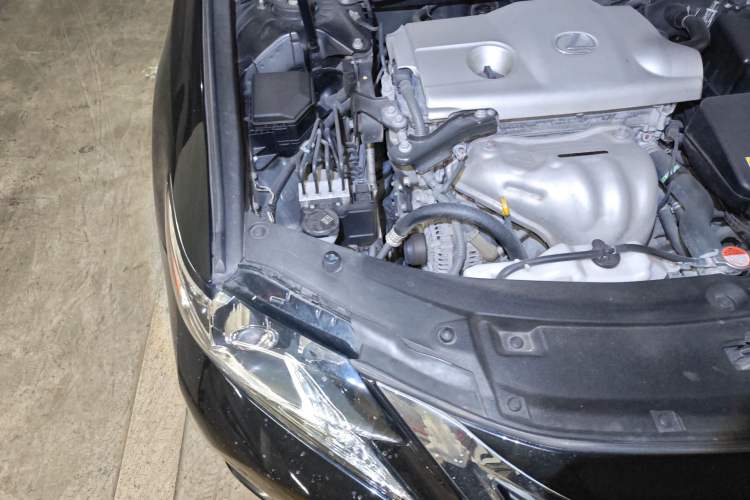 Used Lexus ES 2015 250 Elegant Edition Engine Bay Right