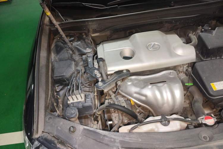 Used Lexus ES 2015 250 Elegant Edition Engine Bay Right