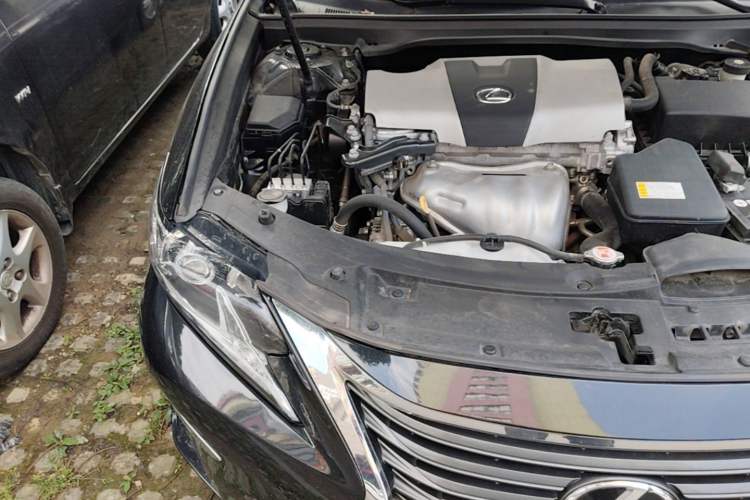 Used Lexus ES 2015 200 Elite Edition Engine Bay Right