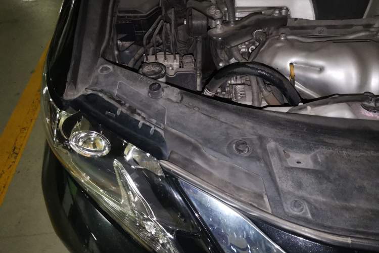 Used Lexus ES 2015 200 Comfort Edition Engine Bay Right