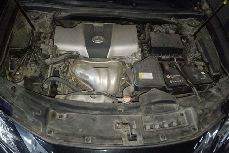 Used Lexus ES 2015 200 Elite Edition Engine Bay