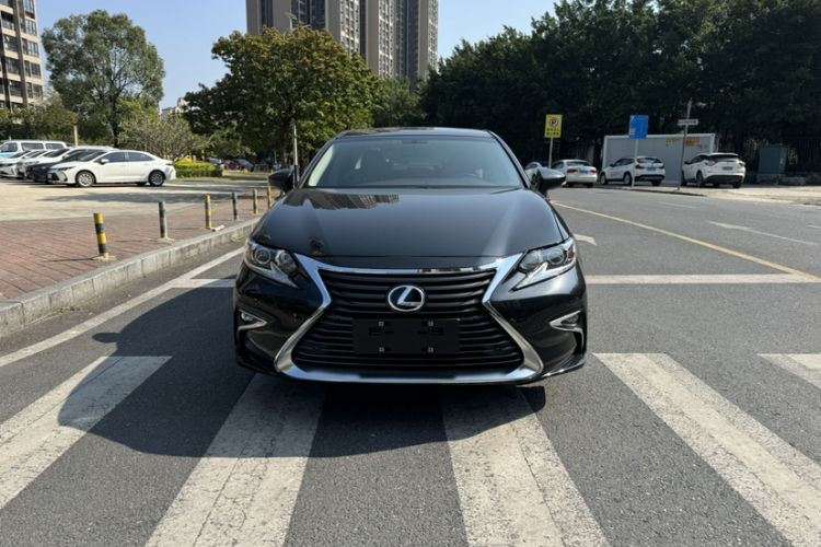 Used Lexus ES 2015 250 Elegant Edition Exterior 1