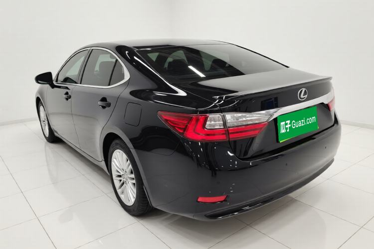 Used Lexus ES 2015 200 Elite Edition Exterior 3