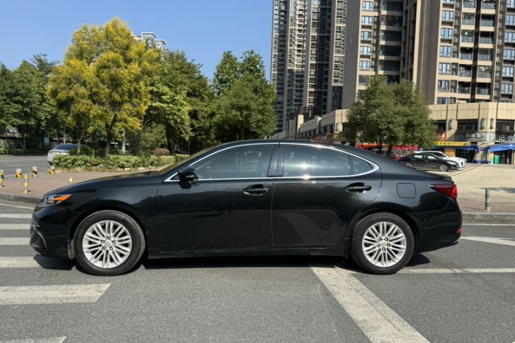 Used Lexus ES 2015 250 Elegant Edition Exterior 5
