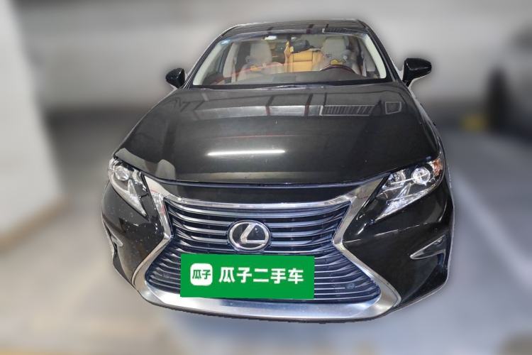 Used Lexus ES 2015 250 Elegant Edition Front