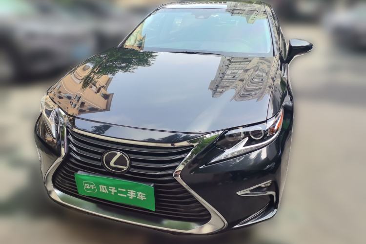 Used Lexus ES 2015 200 Comfort Edition Front