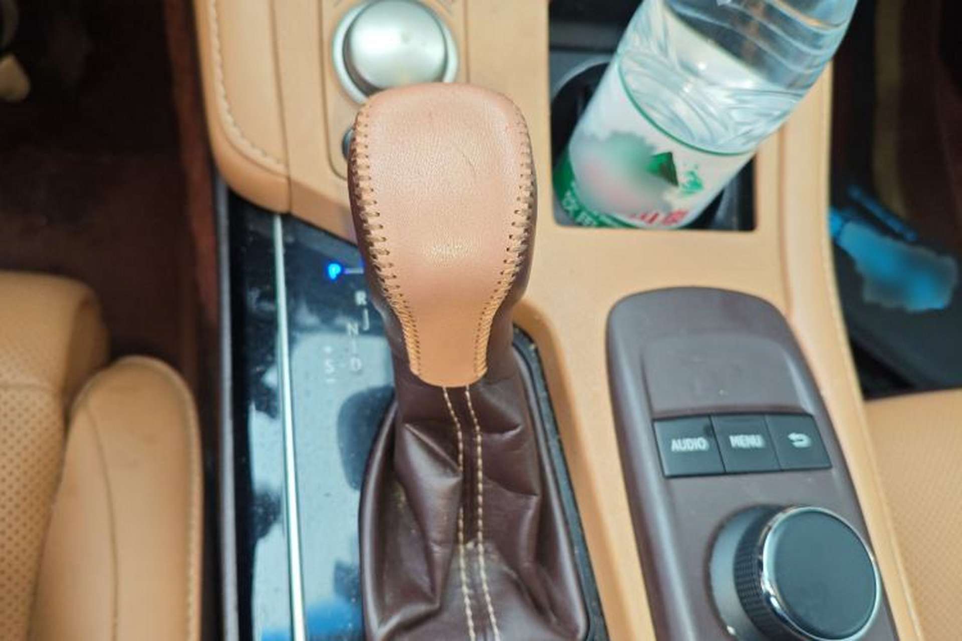Used Lexus ES 2015 200 Elite Edition Gear Lever