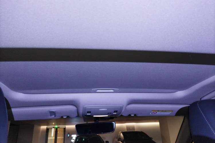 Used Lexus ES 2015 250 Elegant Edition Headliner