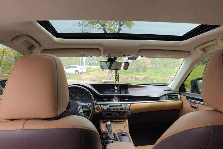 Used Lexus ES 2015 200 Elite Edition Headliner