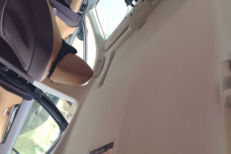 Used Lexus ES 2015 200 Comfort Edition Headliner