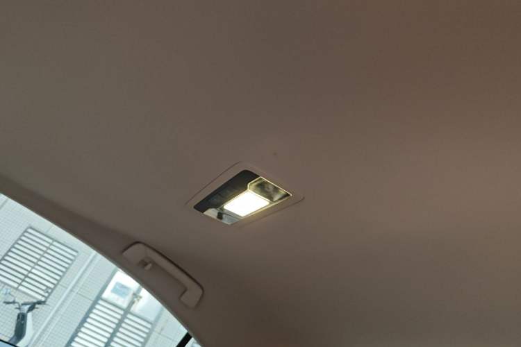 Used Lexus ES 2015 300h Comfort Edition Headliner