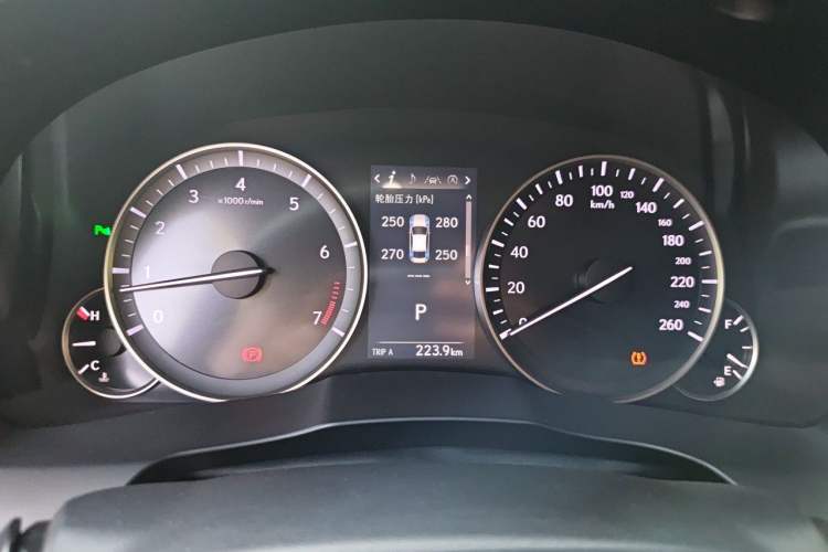 Used Lexus ES 2015 200 Comfort Edition Instrument Cluster
