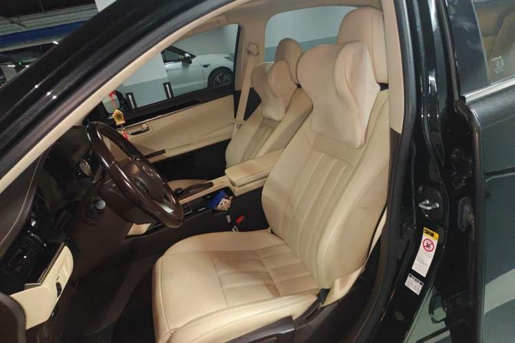 Used Lexus ES 2015 200 Comfort Edition Left Front Seat