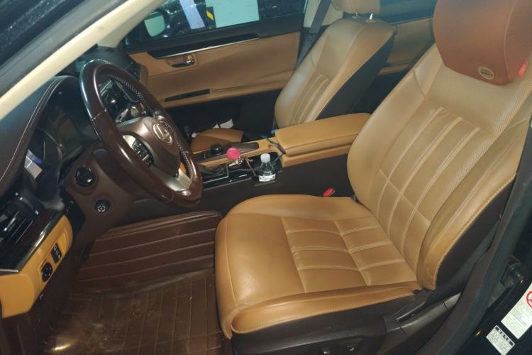 Used Lexus ES 2015 250 Elegant Edition Left Front Seat