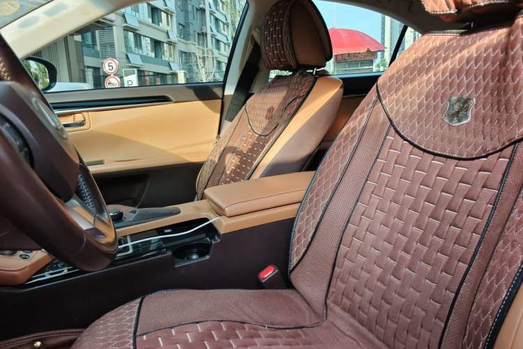 Used Lexus ES 2015 200 Elite Edition Left Front Seat