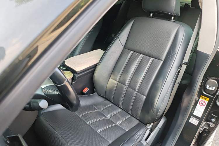 Used Lexus ES 2015 200 Comfort Edition Left Front Seat
